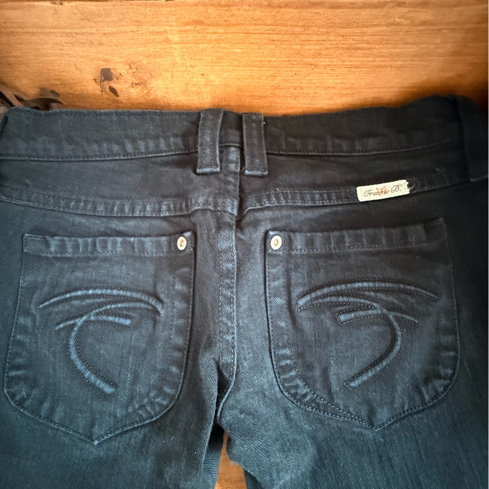 EUC Frankie B. Rockstar Black Straight Jeans With Ankle Zip-Up Size 2